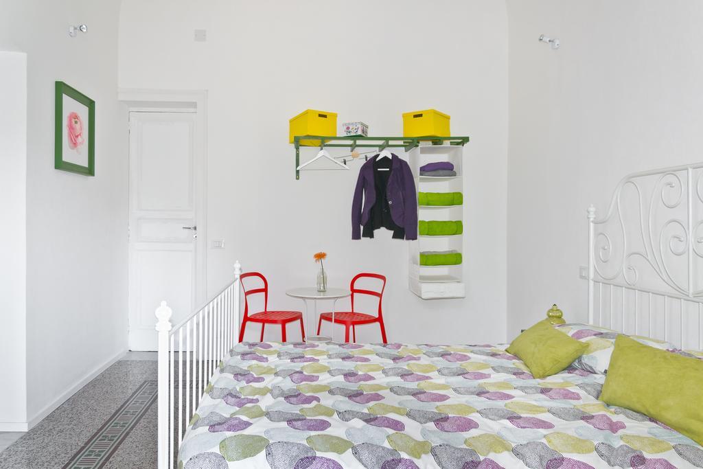 A Casa Di Chiara Hotel Palermo Habitación foto